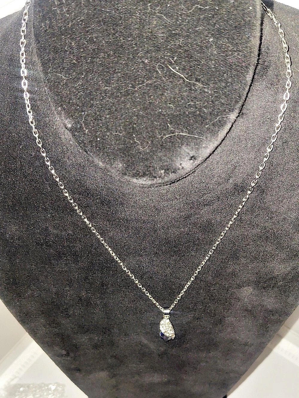 Silver Plated & Blue Pendant Necklace Like New